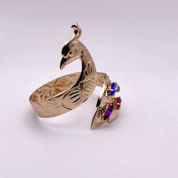 Gold Tone Peacock Vintage Bracelet With Rhinestones - Picture 2 of 6